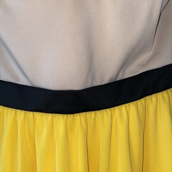 HIGH LOW Nude & Yellow Dress 💛 - Picture 4 of 9